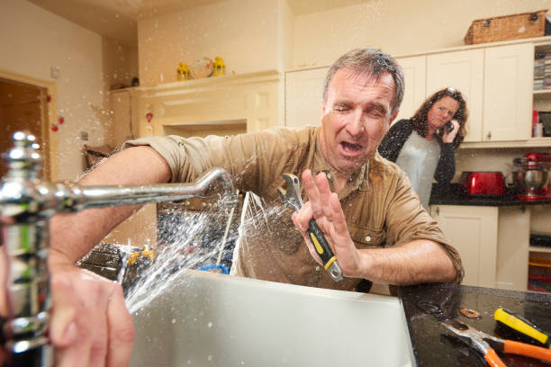 Best Local water damage restoration  in Natalia, TX